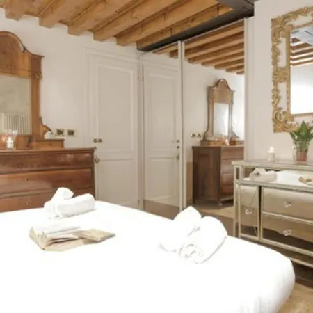 Accogliente Nuovo Centro Apartment